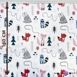 Cotton 100% animals with spruces (foxes, raccoons and squirrels)