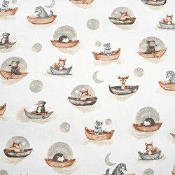 Cotton 100% animals in boats on a white background