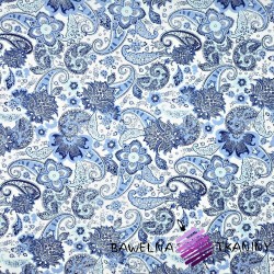 Bawełna kwiaty tureckie niebieskie na białym tle