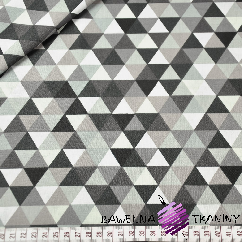 Bawełna trójkąty małe kolorowe brązowe na białym tle