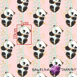 Bawełna złocona pandy z bambusem na różowym tle