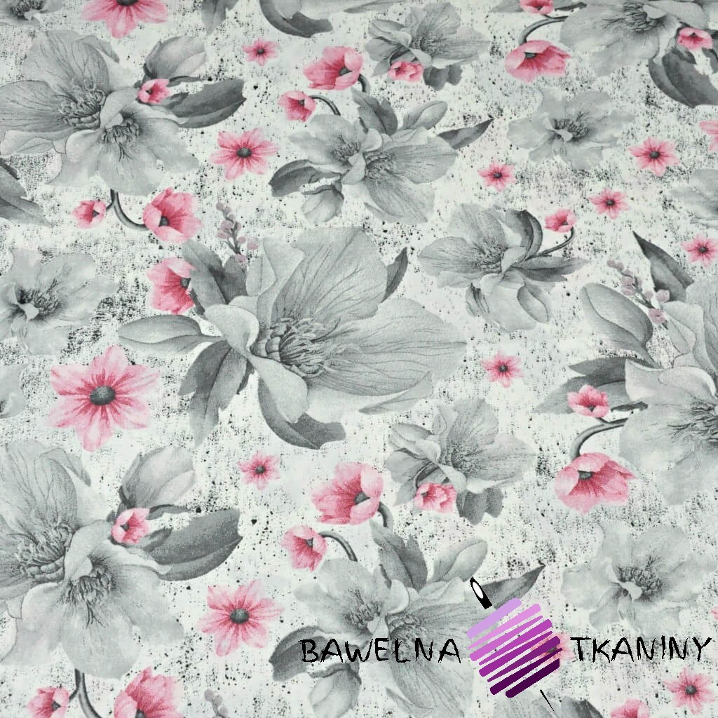 kwiaty magnolie szaro-różowe na białym tle